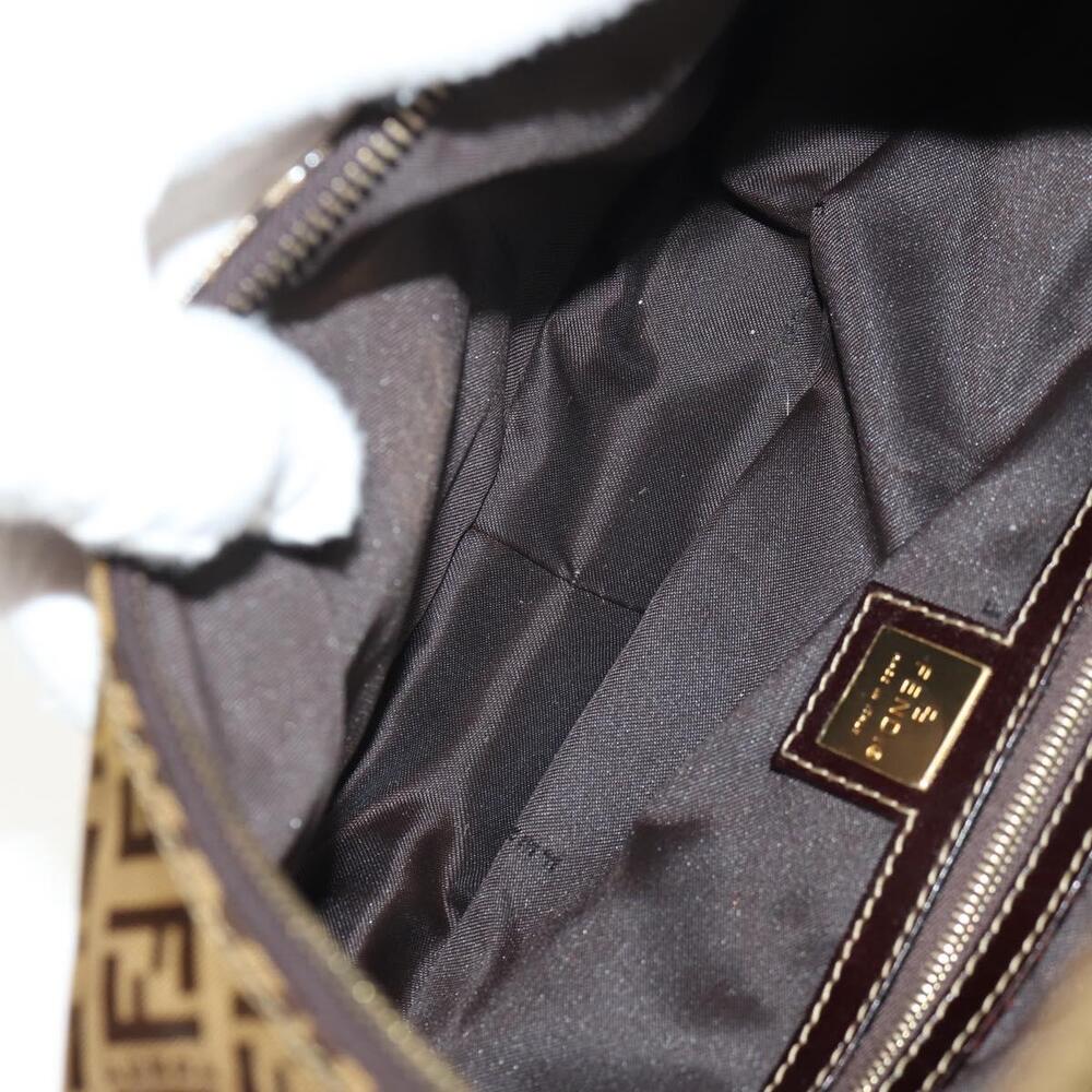 Fendi Vinyl Zucchino Croissant Hobo - Picture 7 of 13